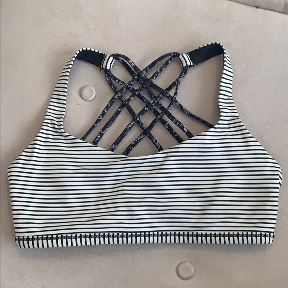 Lululemon Free To Be Bra